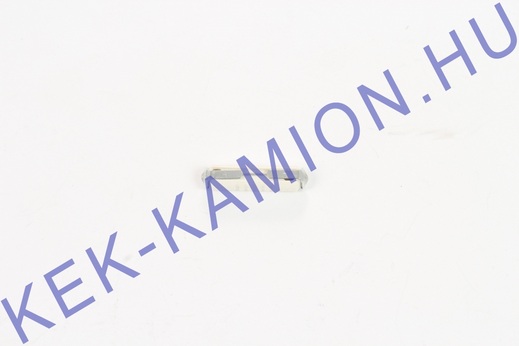 Biztosíték= 8A